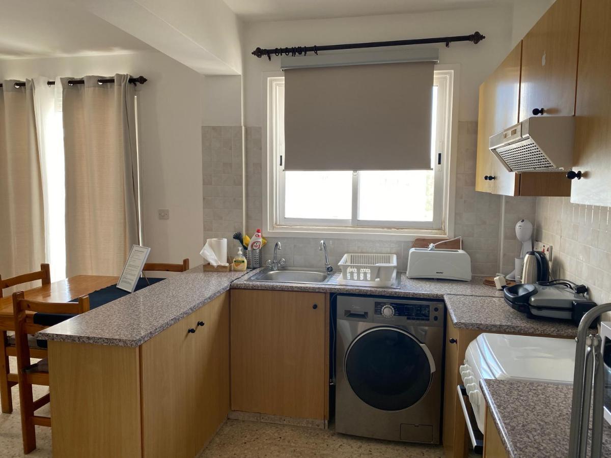 Riana Latchi Apartment Polis Bagian luar foto